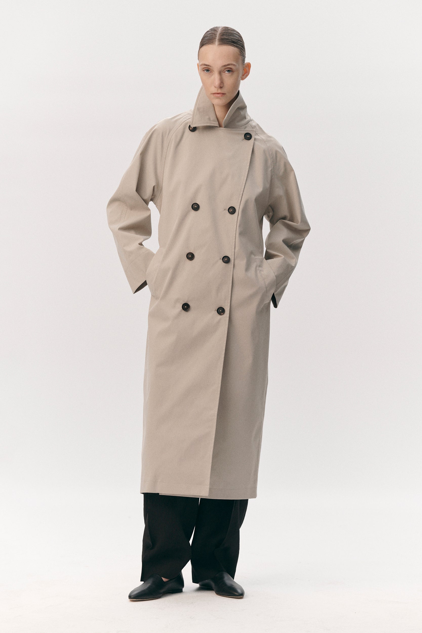 ROOMY TRENCH STRETCH TWILL SS26 LIGHT ARMY