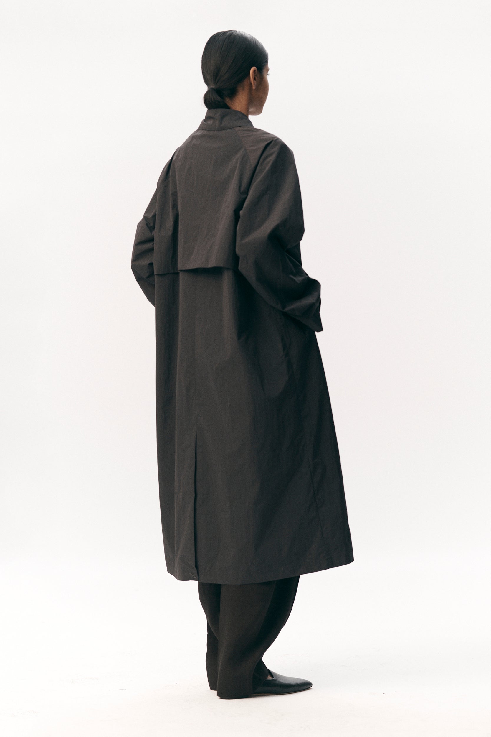 LONG COACH CRINCLE NYLON SS26 BLACK WOMEN