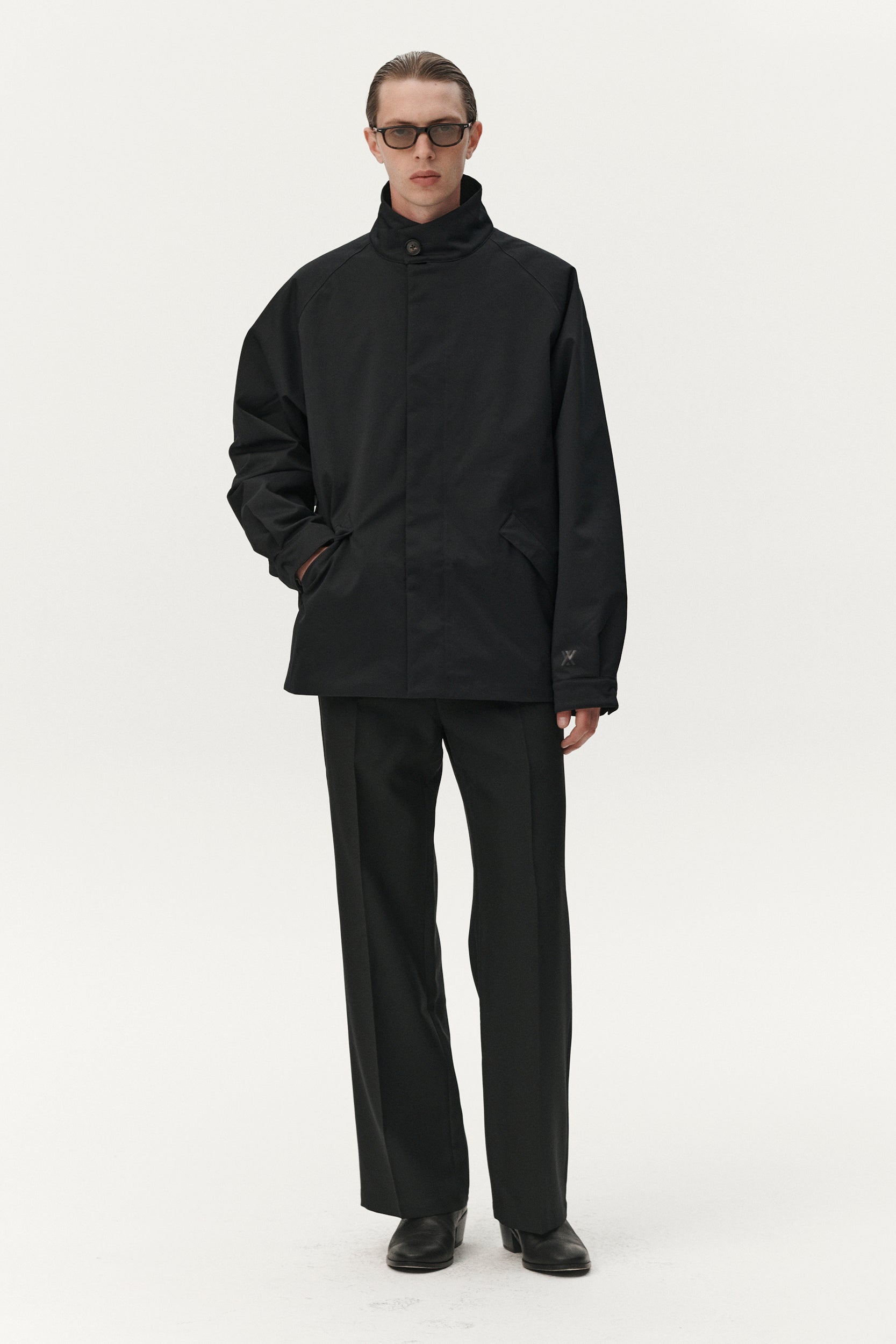 SHORT COACH NIN SPIN AW25 BLACK