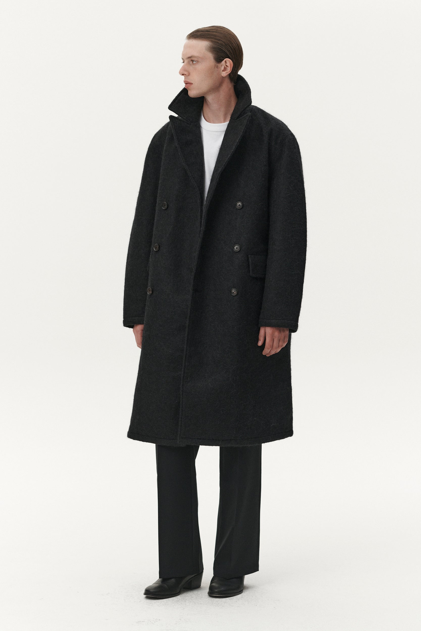 SHUVA C FUZZY WOOL AW25 BLACK