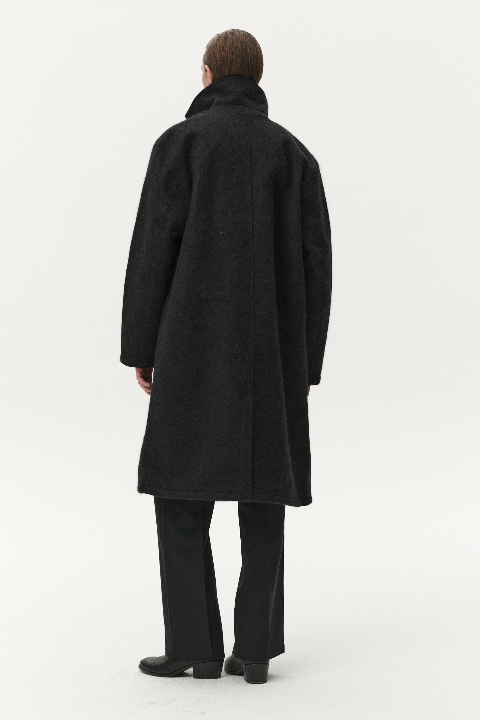 SHUVA C FUZZY WOOL AW25 BLACK