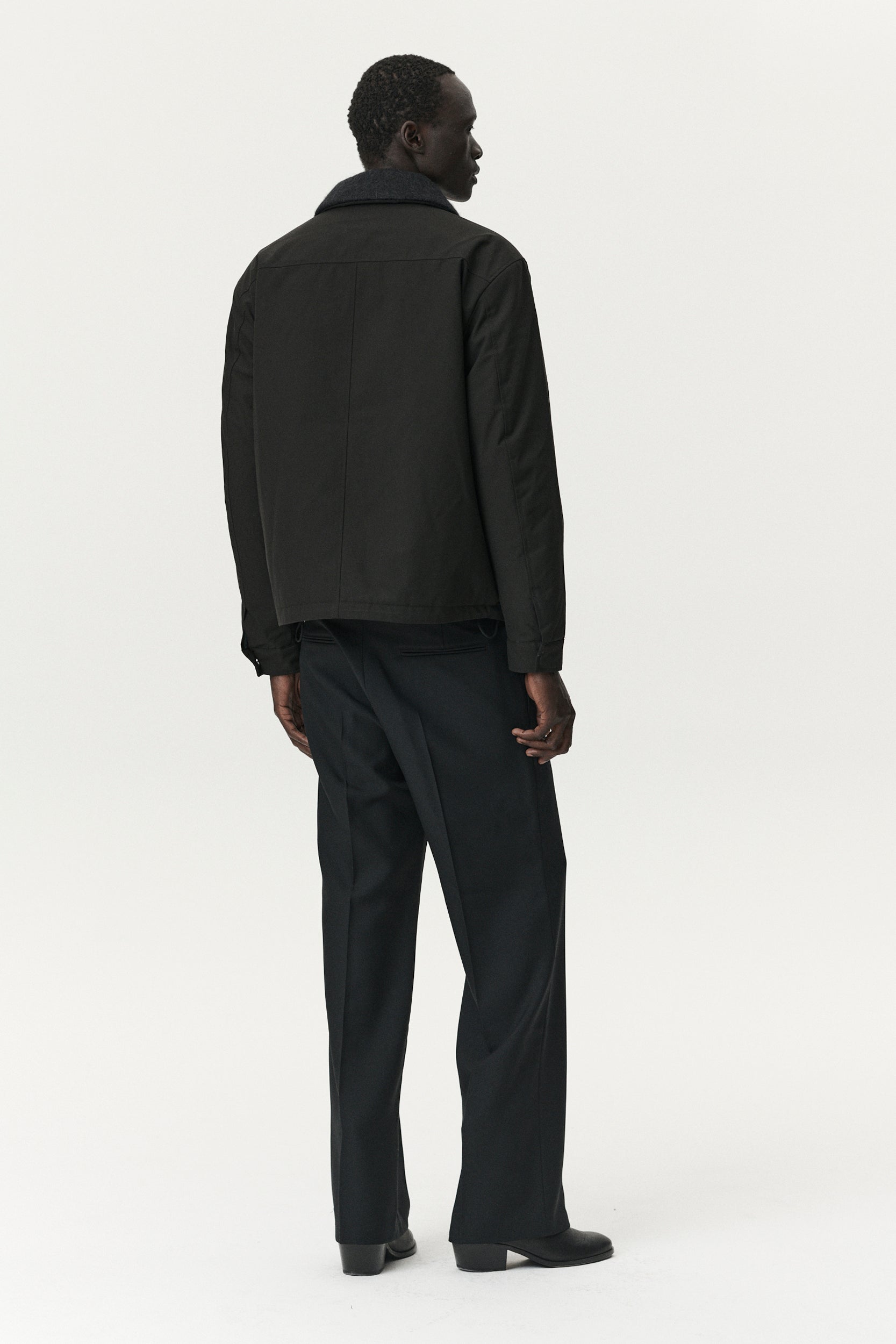 ZIP UP POLY AW25 BLACK