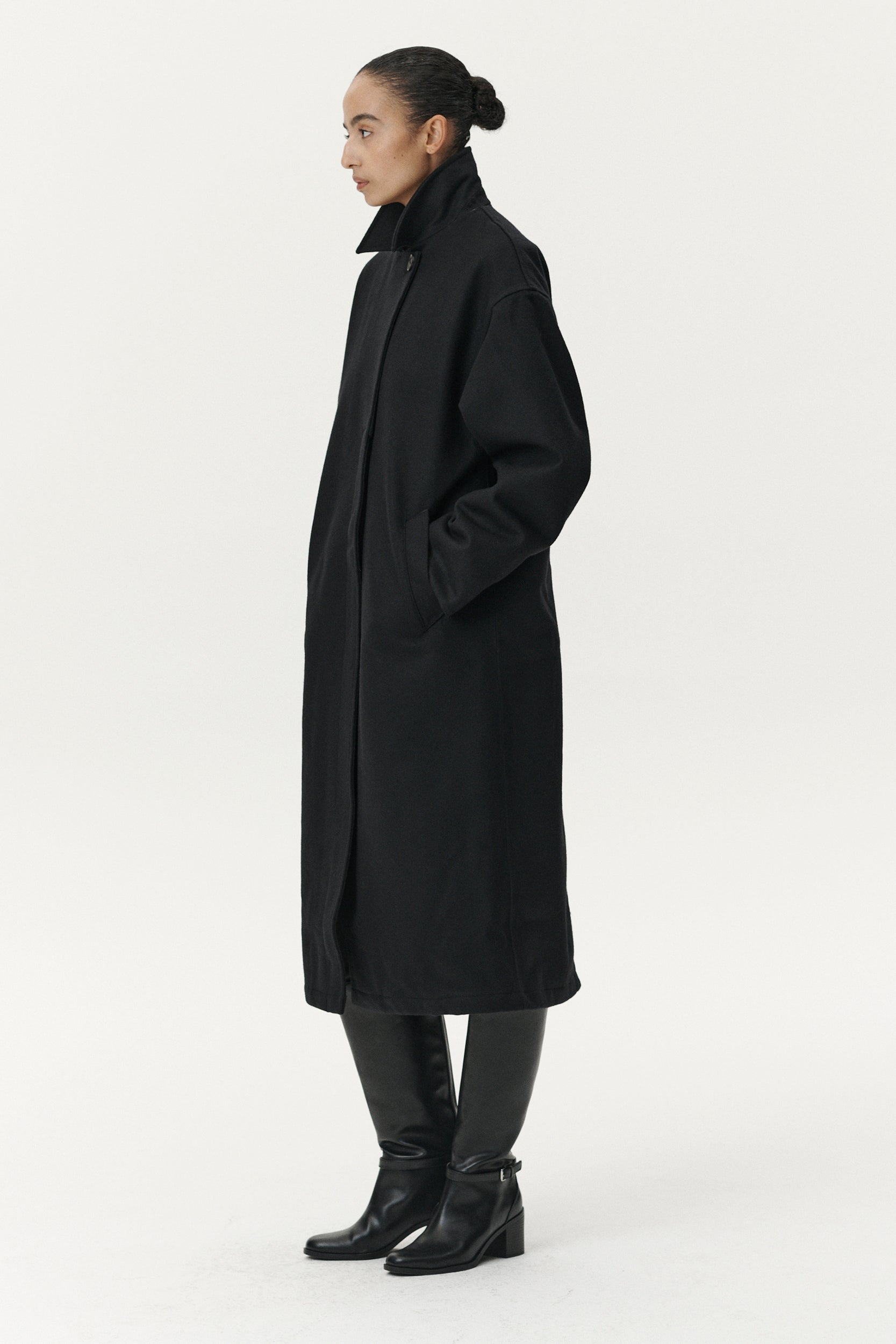 JANICE B TECHWOOL AW25 BLACK