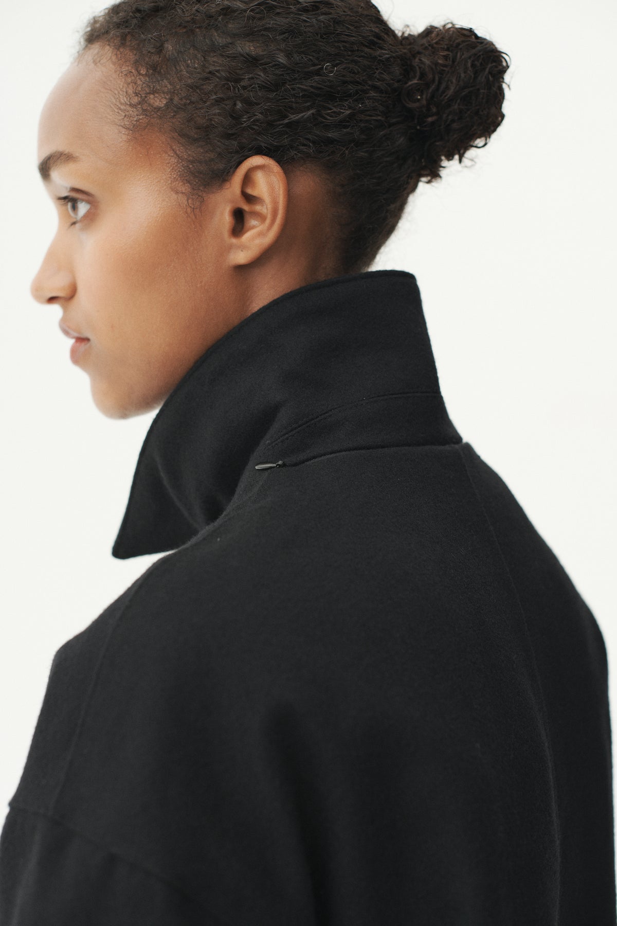 JANICE B LONG TECHWOOL AW26 BLACK