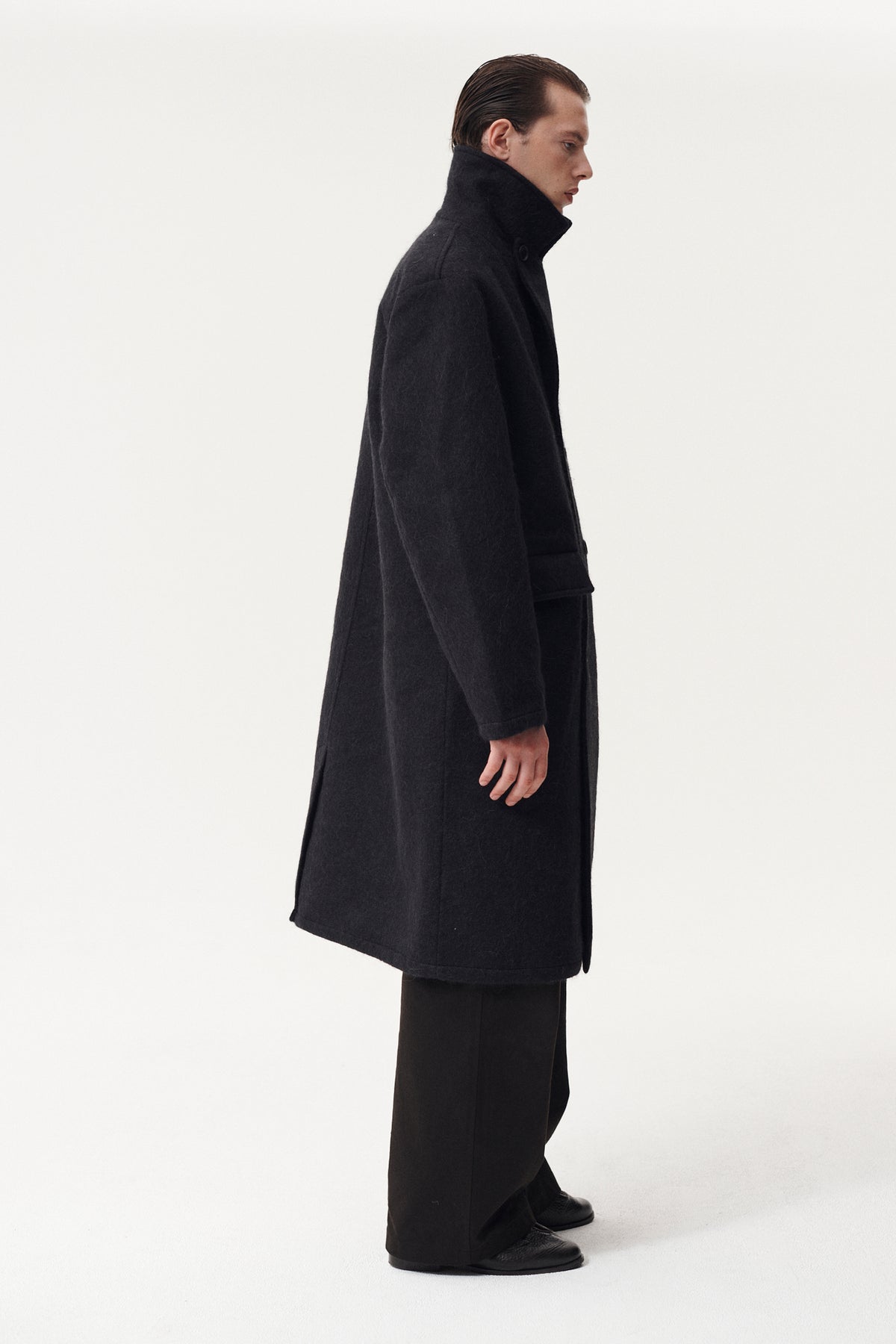 SHUVA C AW26 BLACK