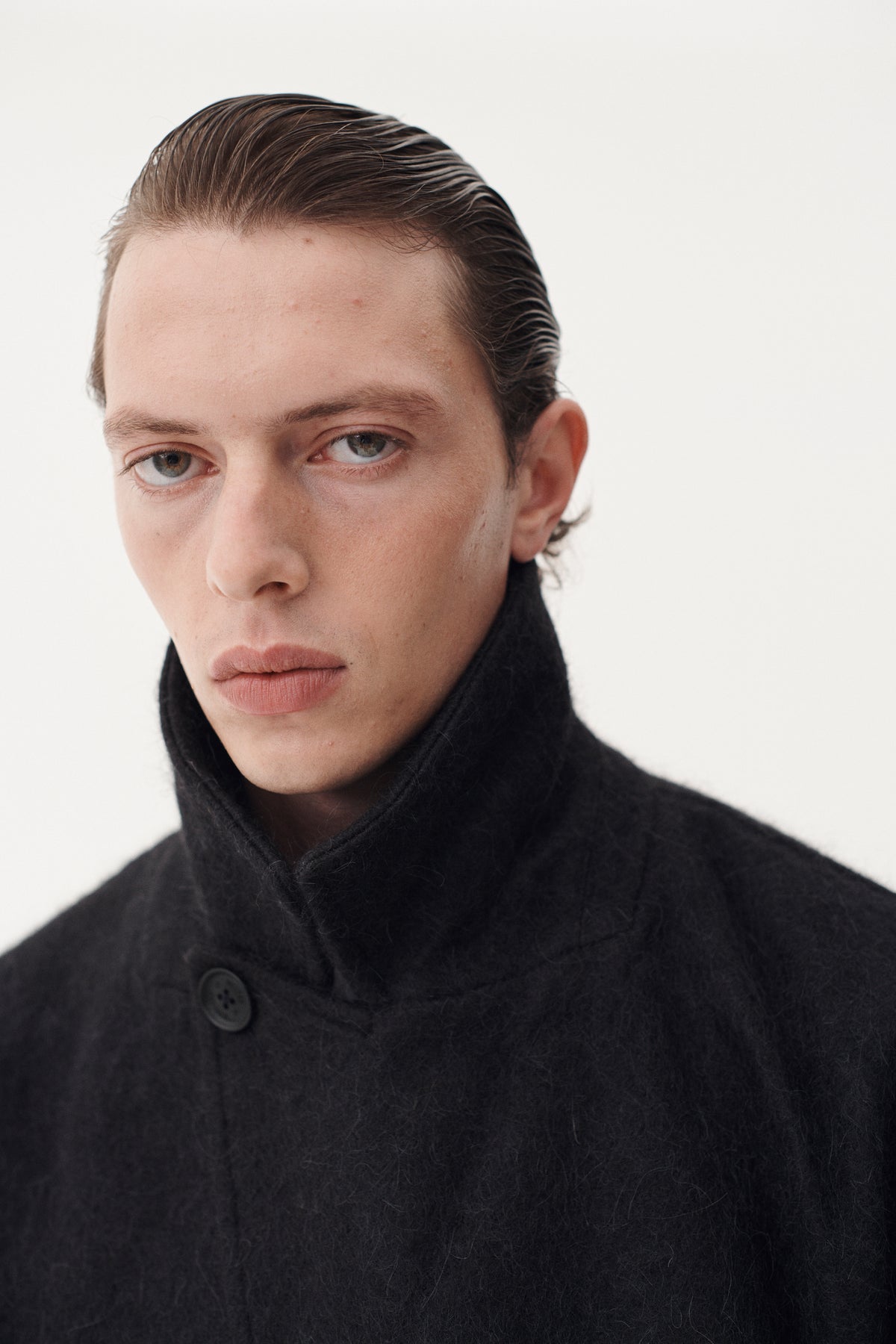 SHUVA C AW26 BLACK