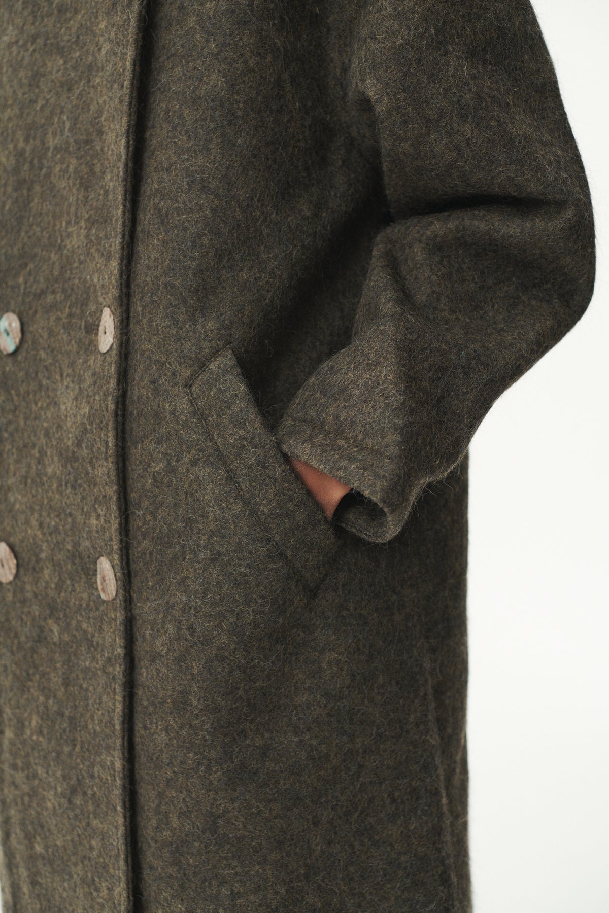 BB OVERCOAT AW26 GREEN