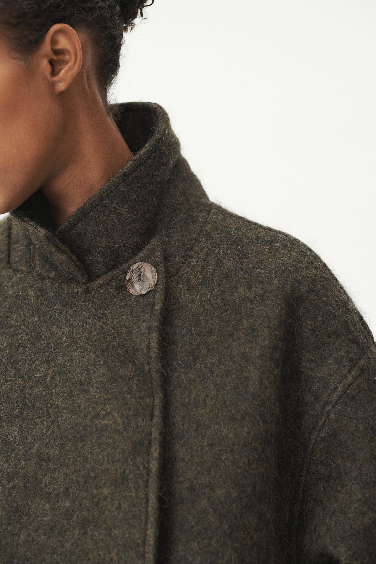 BB OVERCOAT AW26 GREEN