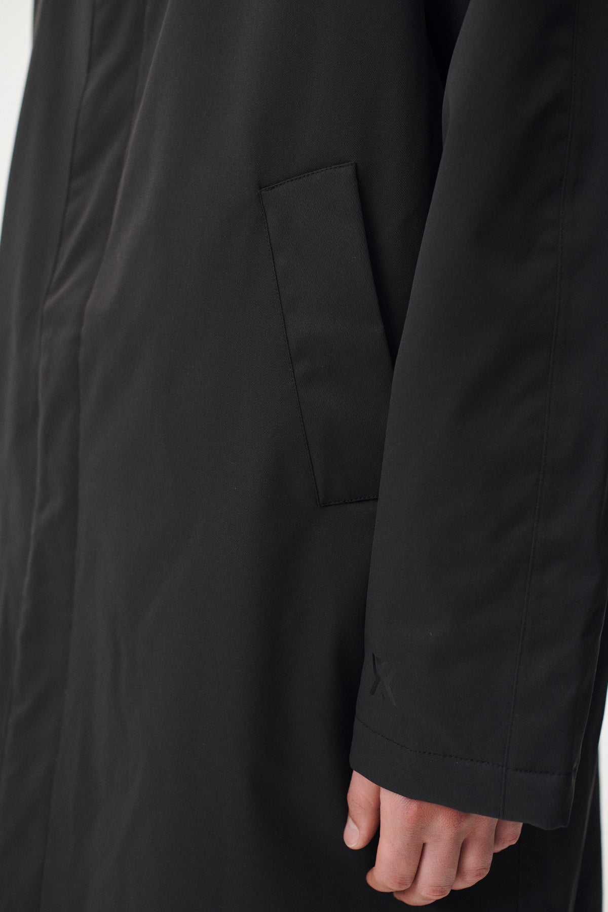 JOBA CARCOAT NIN SPIN AW26 BLACK