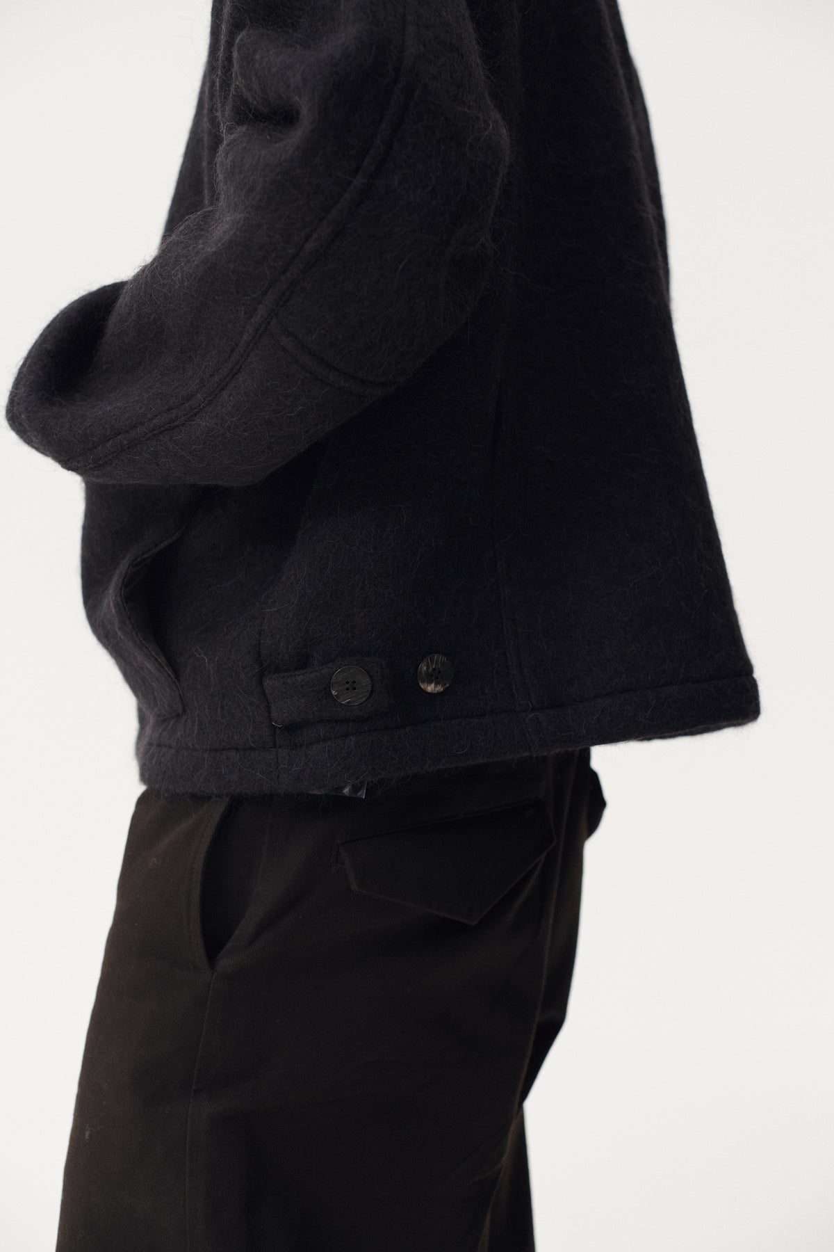 O SHIRT NEW FUZZY AW26 BLACK