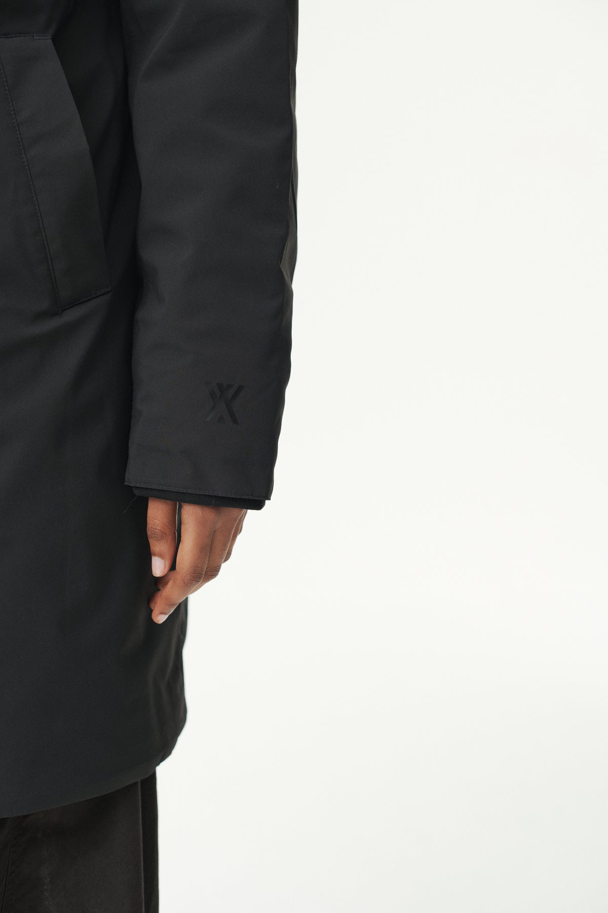 NOT SO LONG TUBE SLIM AW26 BLACK