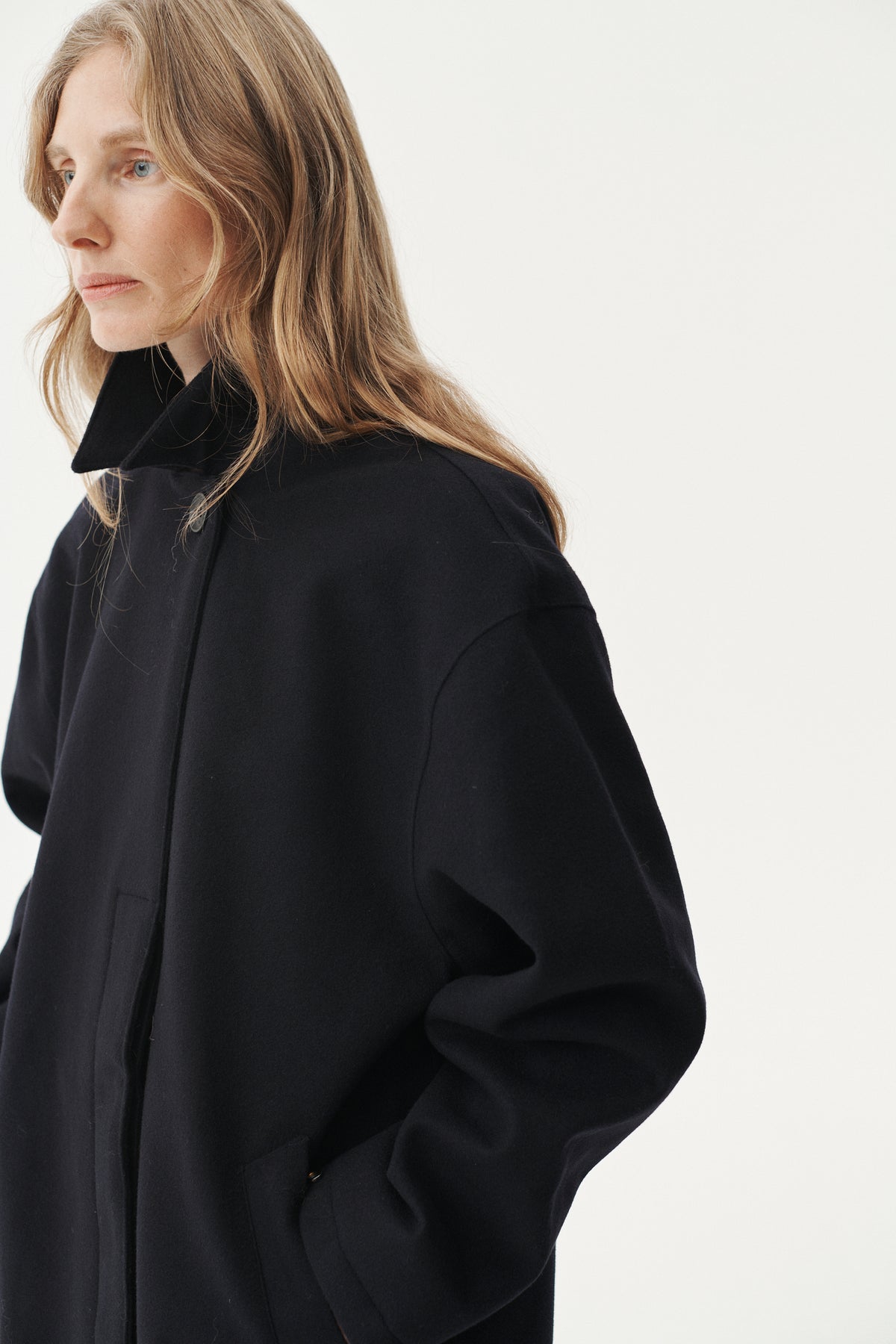 JANICE B TECHWOOL AW26 NAVY