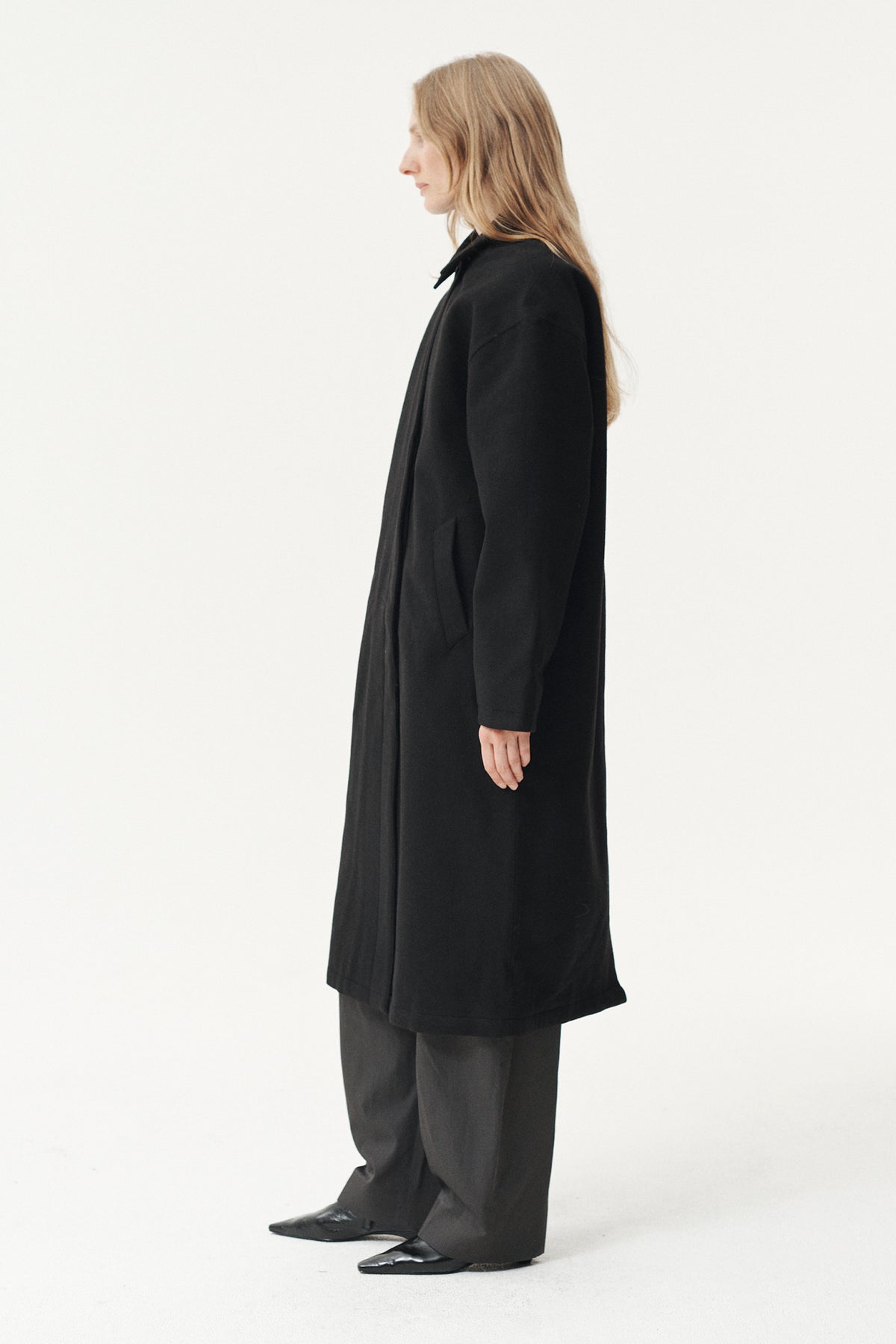 JANICE B TECHWOOL AW26 BLACK