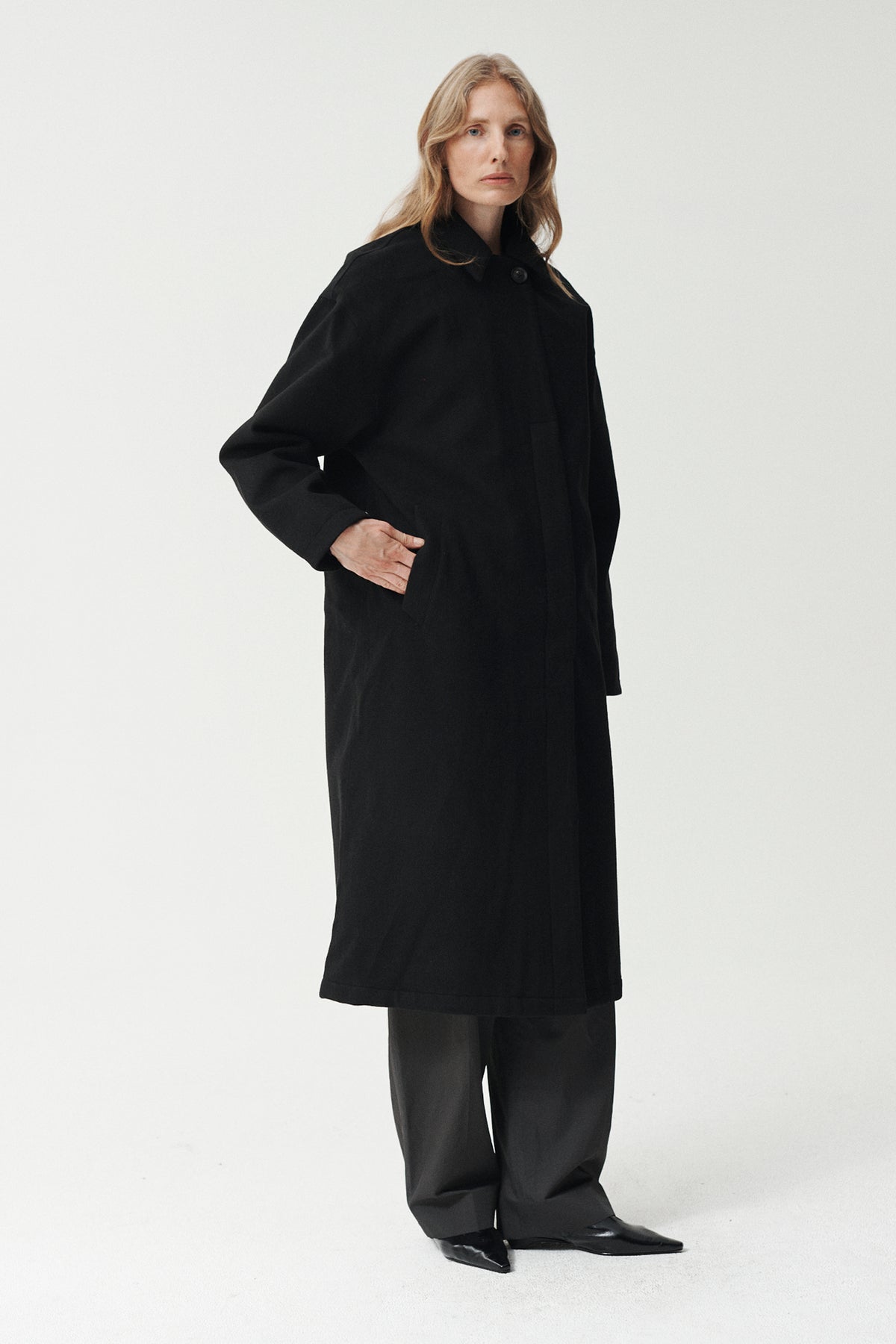 JANICE B TECHWOOL AW26 BLACK