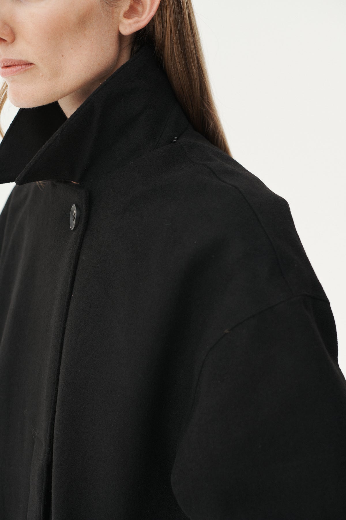 JANICE B TECHWOOL AW26 BLACK