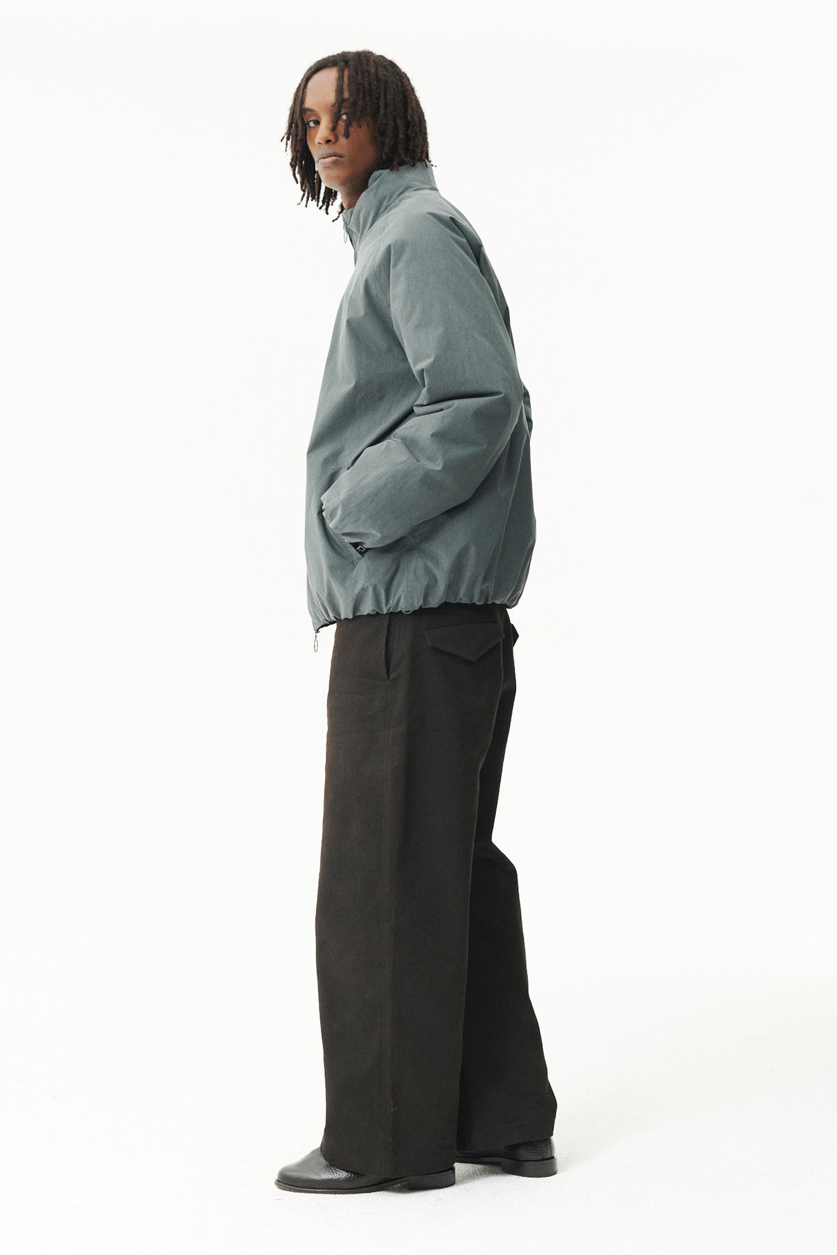 SHORT TRACKER WASHED TENCEL AW26 FADED GREY